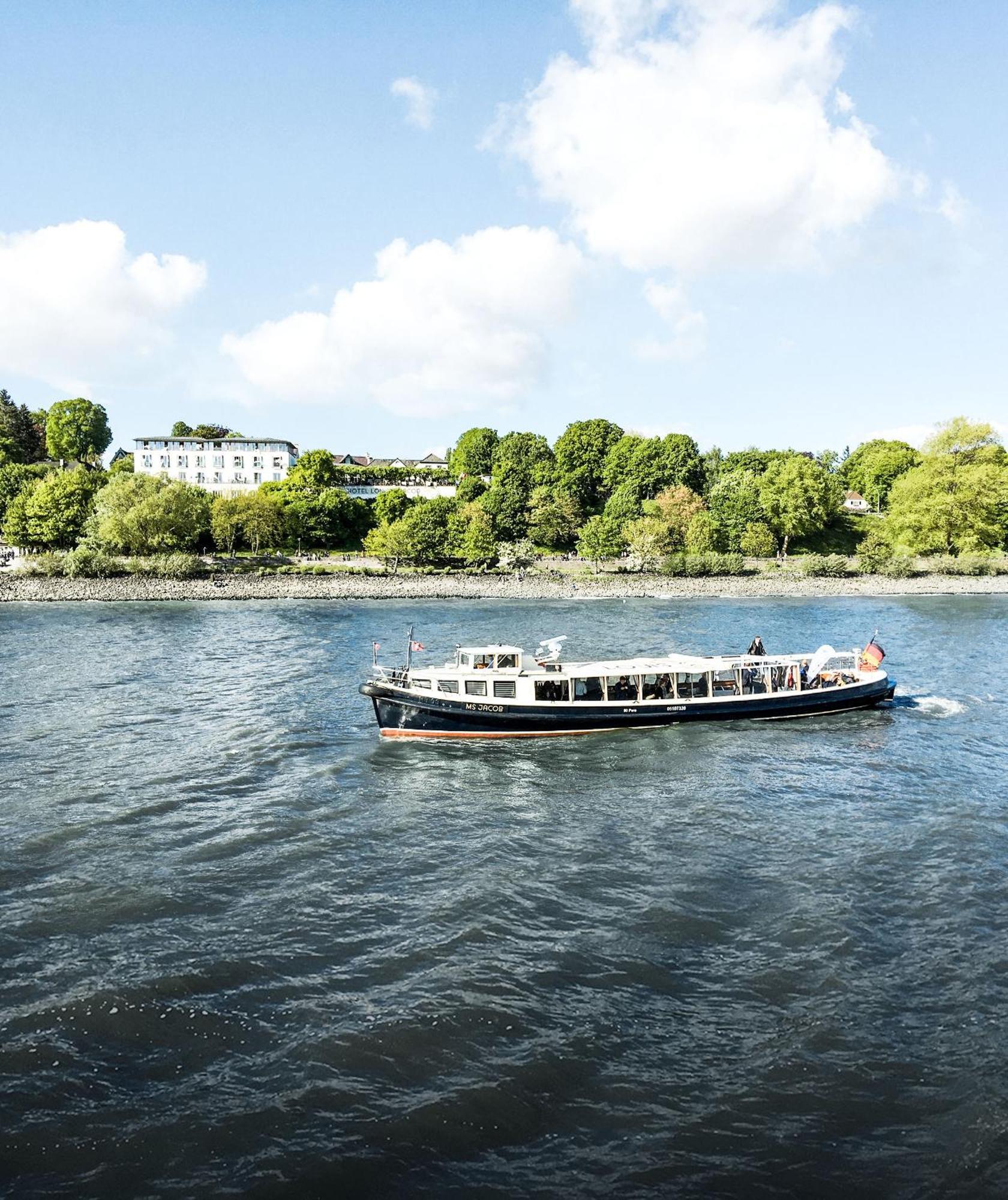 Hotel Louis C. Jacob Hamburg Exterior photo The River Dart